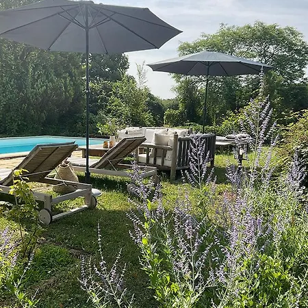 Domaine De Pragelier,la Boulangerie Bed & Breakfast Tourtoirac